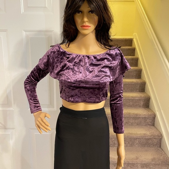 Charlotte Russe Crop Top - Picture 3 of 10